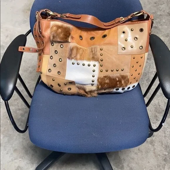 ‎Leather and Real Fur Purse - Picture 2 of 6